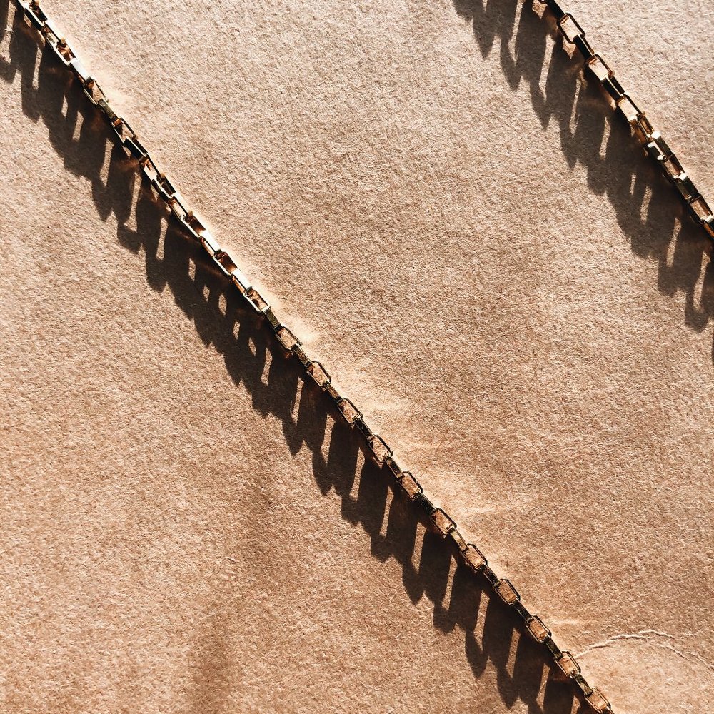 Vintage gold chain/necklace